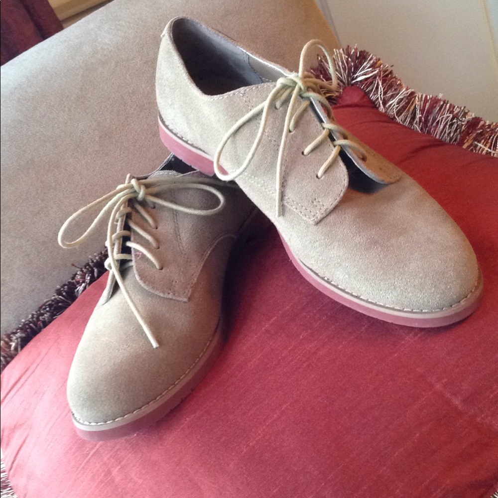 GH Bass Emma shoes size 7